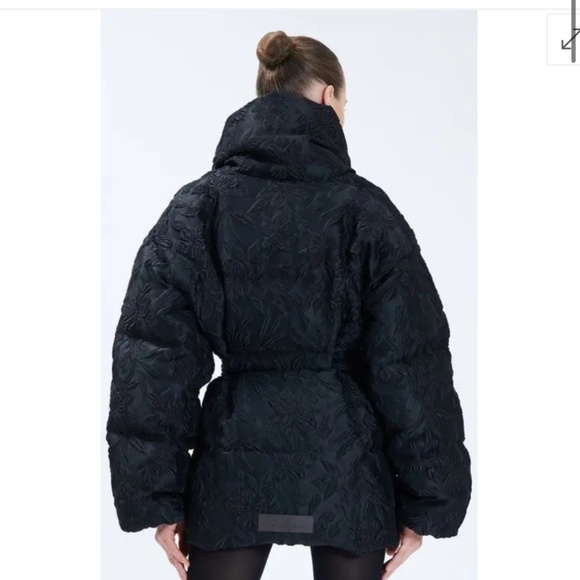 Nicole Benisti Priscilla Floral Jacquard Jacket - Picture 2 of 5